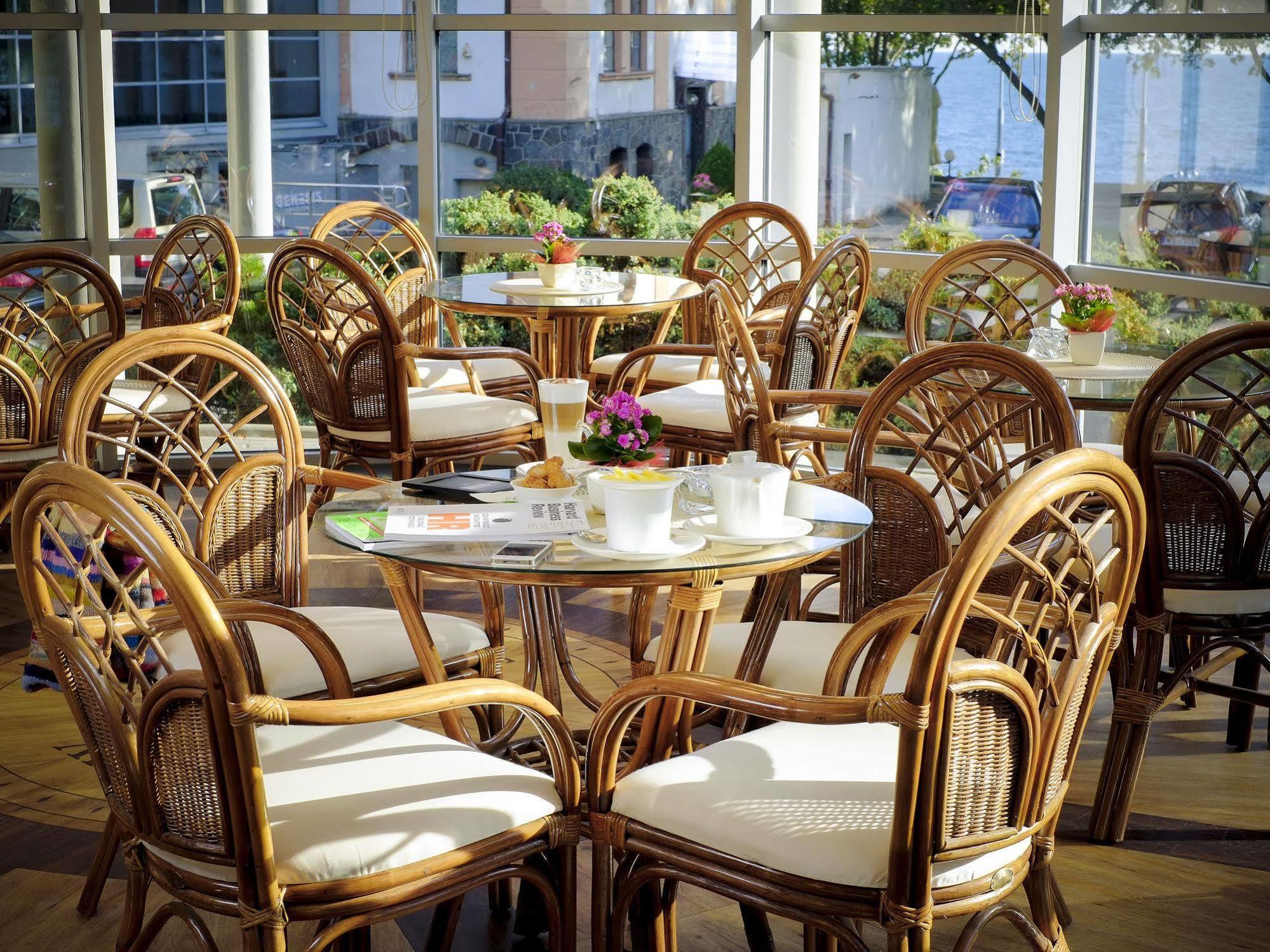 Hotel Nadmorski Гдиня Екстериор снимка